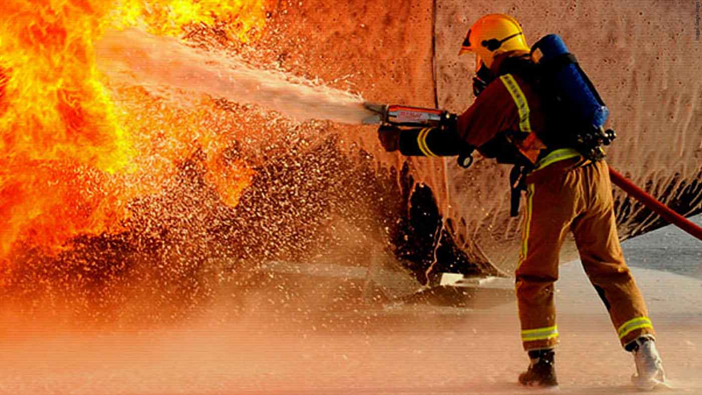 Conheça os cinco tipos de mangueiras de combate a incêndio e suas principais características.