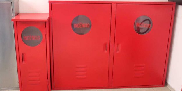 Abrigos e Caixas para Hidrantes