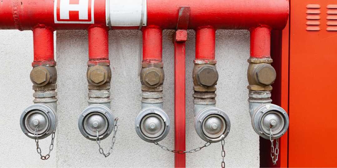 equipamentos de combate a incêndio